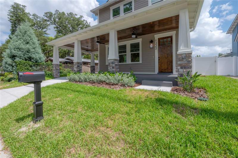 4 bedroom Single Family Residence at 1222 E CHELSEA STREET, NEBRASKA HEIGHTS, TAMPA — photo 4