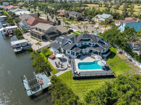945 Bunker View Drive, Apollo Beach FL - photo 6 of 93