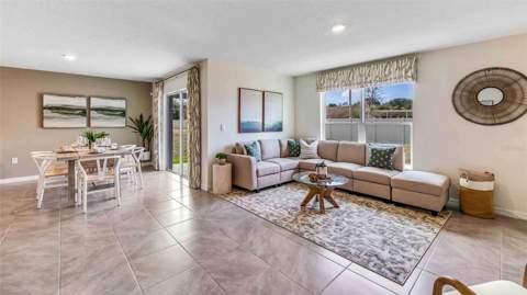 4402 Hidden Farm Drive, Plant City FL - photo 10 of 19