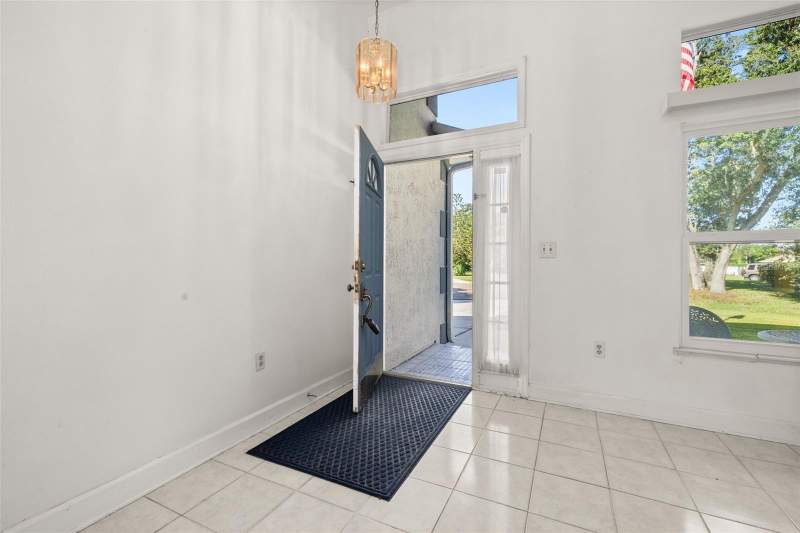 4 bedroom Single Family Residence at 1730 Kasey Court, Breckenridge, Kissimmee — photo 5