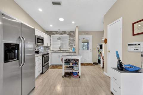 731 Cortez Avenue, Lady Lake FL - photo 13 of 34