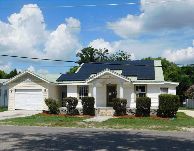 5 bedroom Single Family Residence at 6400 12th Street, Zephyr Park, Zephyrhills — photo 1