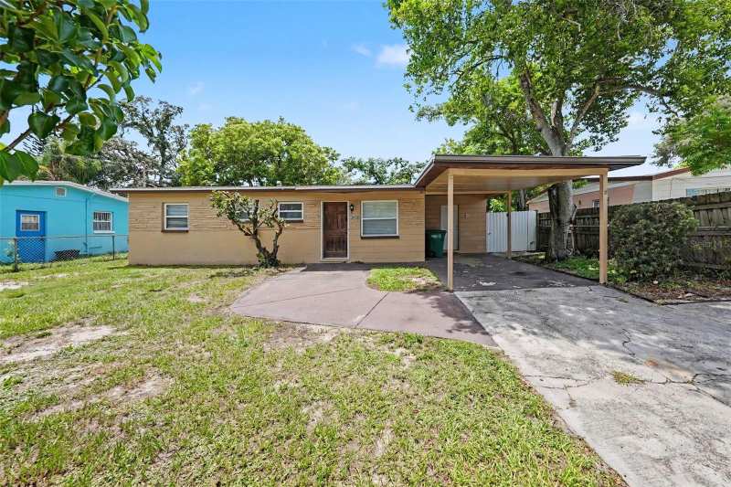 3 bedroom Single Family Residence at 10410 N 27th Street, McRae Myers Boardman Subdivisi, Tampa — photo 1