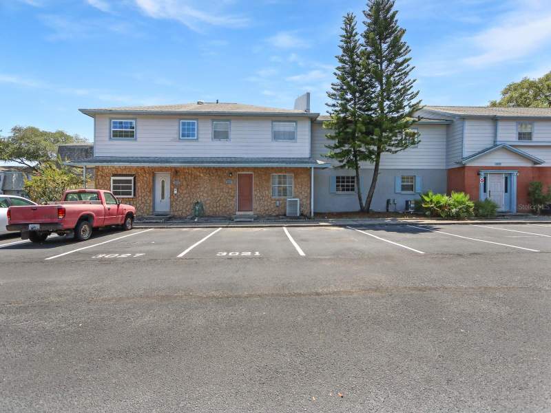 2 bedroom Condominium at 3021 Aaron Burr Avenue #3, Colonies, Winter Park — photo 2
