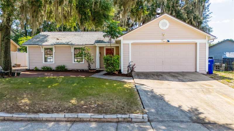 3 bedroom Single Family Residence at 401 Hager Drive, Frst Oaks Ph 01, Ocoee — photo 1