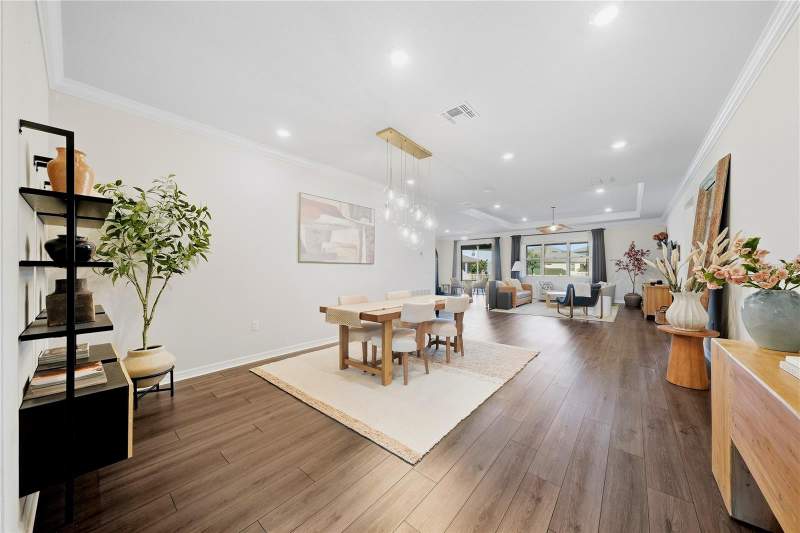 4 bedroom Single Family Residence at 10712 Green Harvest Drive, Ventana Grvs Ph 2A, Riverview — photo 5