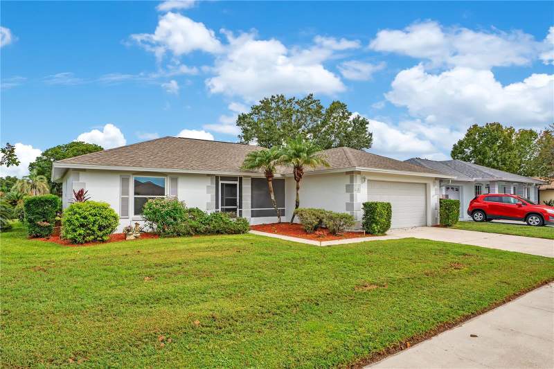 4 bedroom Single Family Residence at 11405 Stamfield Drive, Somerset Village, Orlando — photo 2