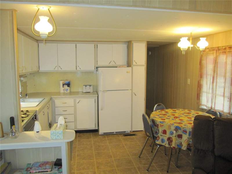2 bedroom Mobile Home at 39015 HILLCREST DRIVE, ZEPHYRHILLS COLONY CO, ZEPHYRHILLS — photo 5