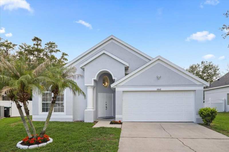4 bedroom Single Family Residence at 6847 Bouganvillea Crescent Drive, Lake Gloria Preserve Ph 01B, Orlando — photo 1