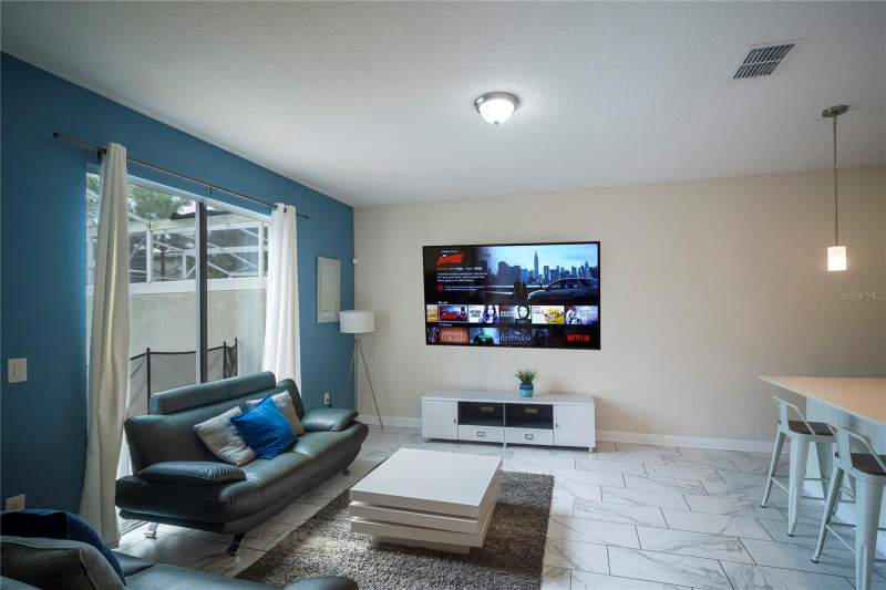 4 bedroom Townhouse at 436 OCEAN COURSE AVENUE, STONEYBROOK SOUTH NORTH PRCL PH 1, DAVENPORT — photo 5