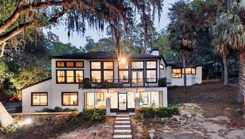 5 bedroom Single Family Residence at 17704 SE 59th Street, Tuscawilla Lake Estates, Micanopy — photo 2