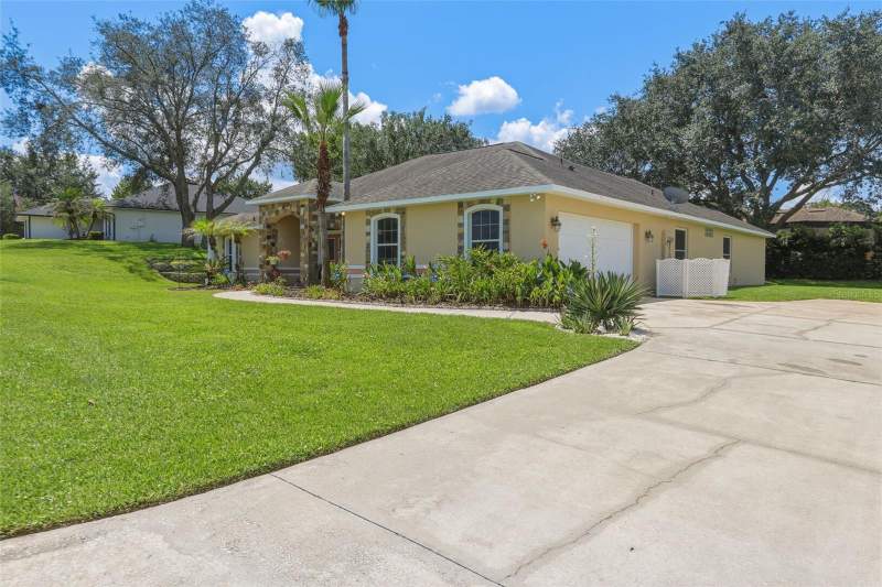 4 bedroom Single Family Residence at 11340 Alameda Sandra Drive, Crescent Lake Club First Add, Clermont — photo 4