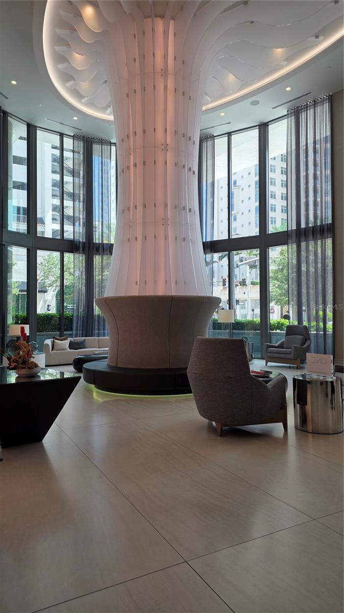 2 bedroom Condominium at 100 1st Avenue #2406, One St Petersburg Condo, St Petersburg — photo 3
