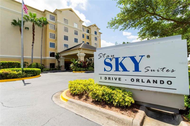 Staysky Suites