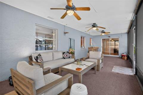 7312 S Fitzgerald Street, Tampa FL - photo 17 of 52
