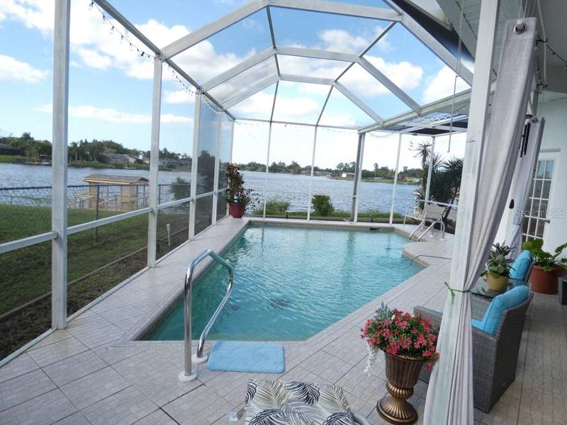 3 bedroom Single Family Residence at 7655 Vienna Lane, Regency Park, Port Richey — photo 2