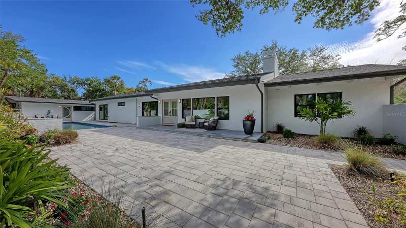 4 bedroom Single Family Residence at 7345 Pine Needle Road, Sanderling Club, Sarasota — photo 1
