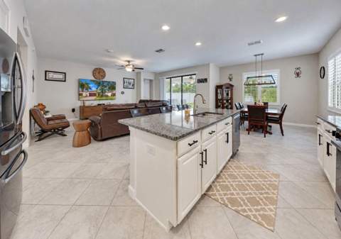 16835 Whisper Elm Street, Wimauma FL - photo 16 of 39