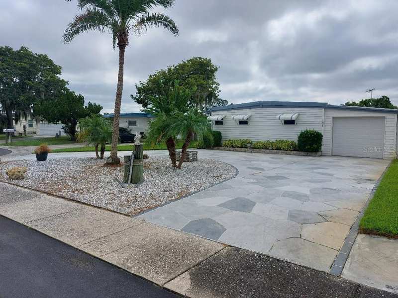 2 bedroom Mobile Home at 264 Philadelphia Boulevard #51, Lake Tarpon Mobile Home Village, Palm Harbor — photo 1