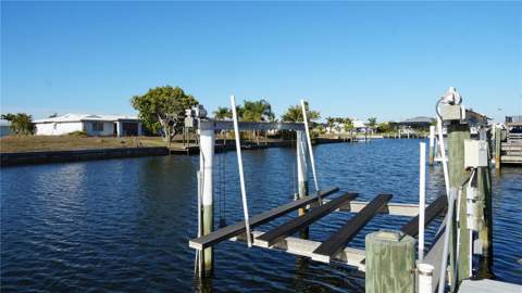 286 Fields Terrace, Port Charlotte FL - photo 7 of 23
