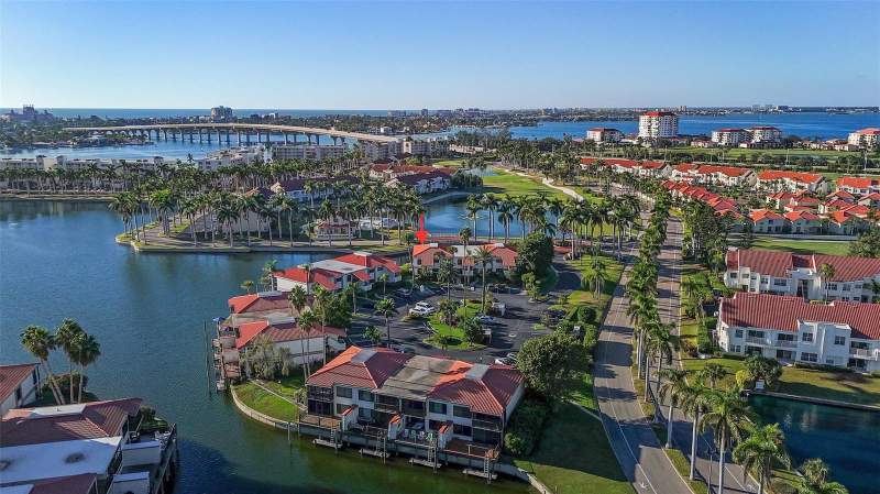Bahia Del Mar