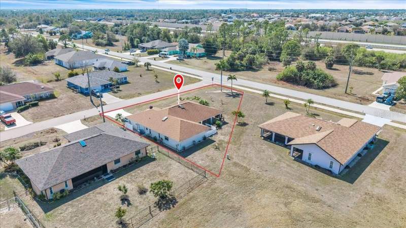 3 bedroom Single Family Residence at 1726 Blue Lake Circle, Punta Gorda Isles Sec 23, Punta Gorda — photo 2