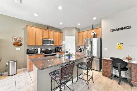 803 Parker Den Drive, Ruskin FL - photo 11 of 38