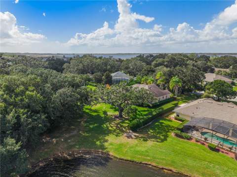 5224 Hammock Pointe Court, St Cloud FL - photo 8 of 54