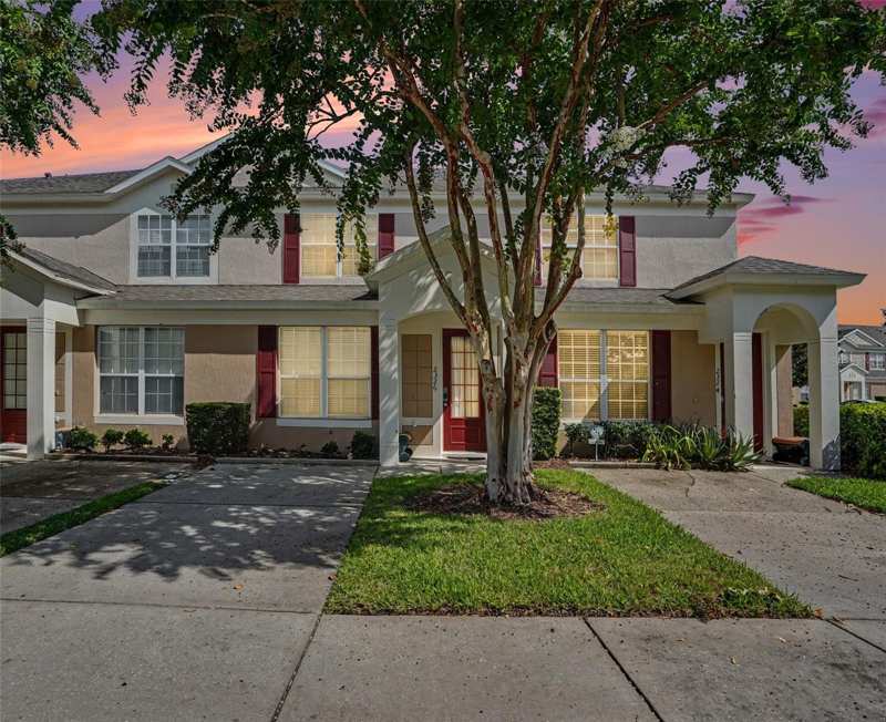 3 bedroom Townhouse at 2326 Silver Palm Dr, Windsor Palms Twnhms Ph 3A, Kissimmee — photo 1