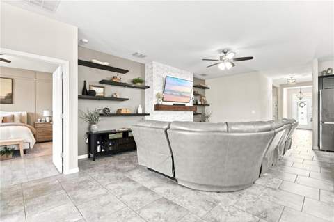 632 E Victoria Trails Boulevard, Deland FL - photo 8 of 48