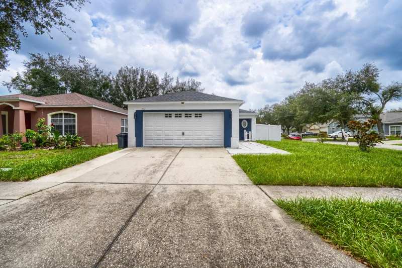 3 bedroom Single Family Residence at 701 Periwinkle Pointe Place, Parsons Pointe Ph 2 Unit A, Seffner — photo 1