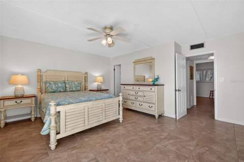865 S Gulfview Boulevard #207, Clearwater Beach FL - photo 20 of 49