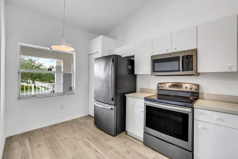 2 bedroom Condominium at 6635 Huntington Lakes Circle #202, Huntington Lakes Six, Naples — photo 5