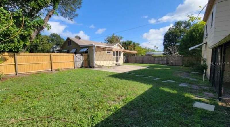 2 bedroom Single Family Residence at 4200 2nd Avenue, Inter Bay, St Petersburg — photo 2