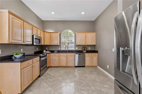 690 Oak Hollow Way, Altamonte Springs FL - photo 9 of 44