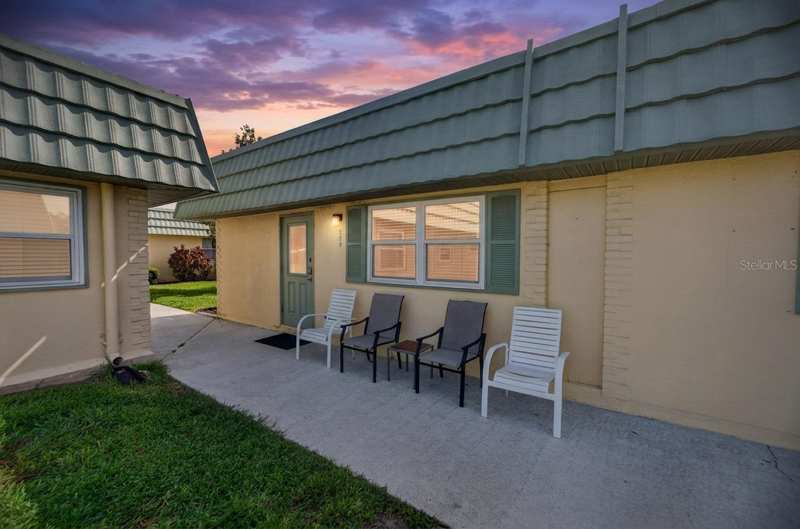 2 bedroom Condominium at 102 Cambridge Trail #220, Cambridge J Condo, Sun City Center — photo 1