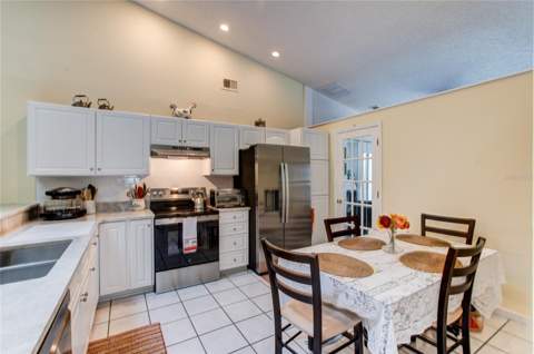 1022 Silcox Branch Circle, Oviedo FL - photo 9 of 31