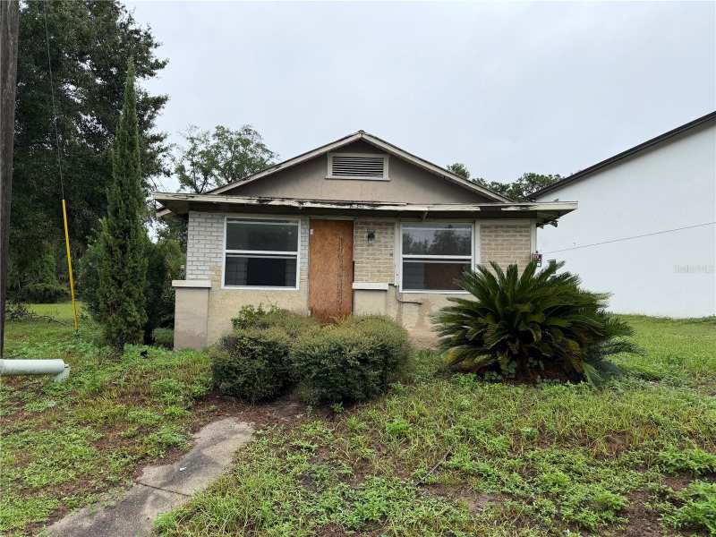 3 bedroom Single Family Residence at 2311 S Ronald Reagan Boulevard, Haymans Add To Altamonte, Altamonte Springs — photo 1
