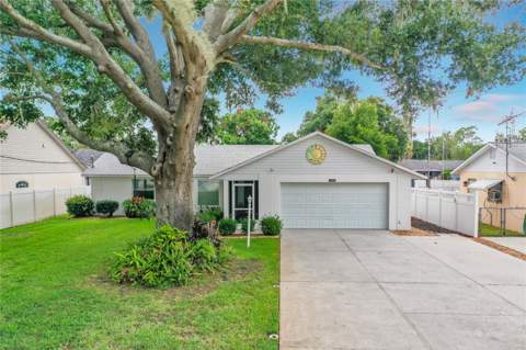 33909 Linda Lane, Leesburg FL - photo 6 of 75