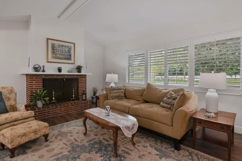 5 bedroom Single Family Residence at 1113 Glenmoor Court, Meadows The 1st Add, Clearwater — photo 5