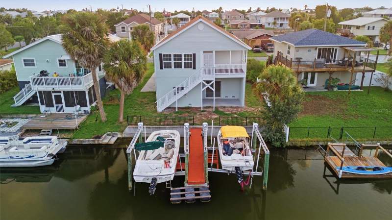 3 bedroom Single Family Residence at 3316 Holly Springs Drive, Hernando Beach, Hernando Beach — photo 4