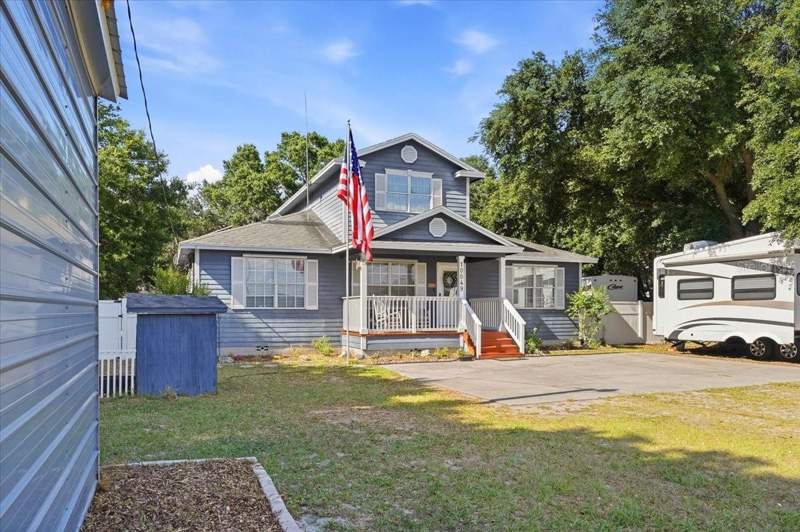 4 bedroom Single Family Residence at 10049 Quinn Road, Clearwater Lk Estates, Polk City — photo 2