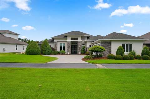 2807 SW 117Th Street, golf community for sale in Gainesville