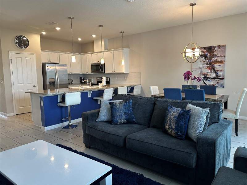 4 bedroom Townhouse at 5145 Adelaide Drive, Compass Bay Unit 5, Kissimmee — photo 2