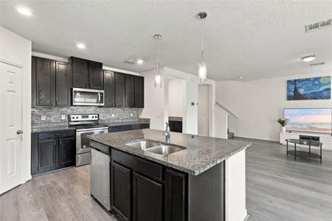 2838 Noble Crow Drive, Kissimmee FL - photo 13 of 41