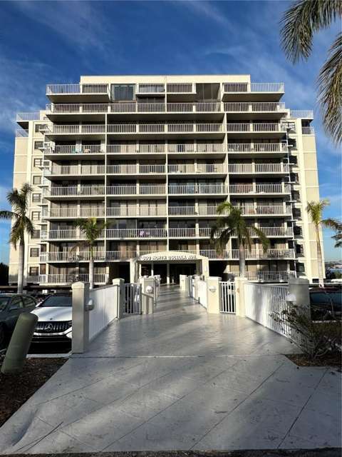 500 N Osceola Avenue #403, home for sale on N Osceola Avenue