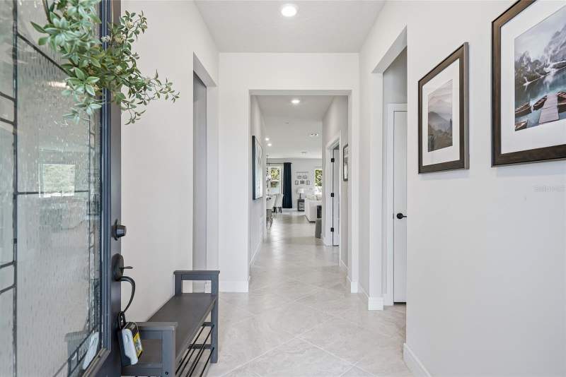 3 bedroom Single Family Residence at 4678 Dover Bluff Court, Summitview, Valrico — photo 5