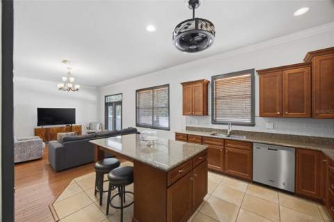 7504 S West Shore Boulevard, Tampa FL - photo 15 of 48