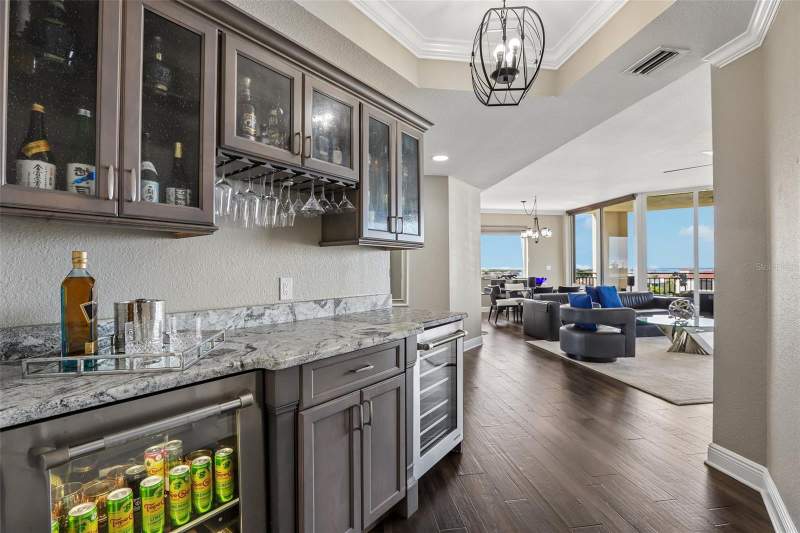 3 bedroom Condominium at 5823 Bowen Daniel Drive #601, Castillo At Westshore Yacht Cl, Tampa — photo 3