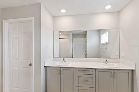 31670 Baronne Street, Wesley Chapel FL - photo 9 of 27